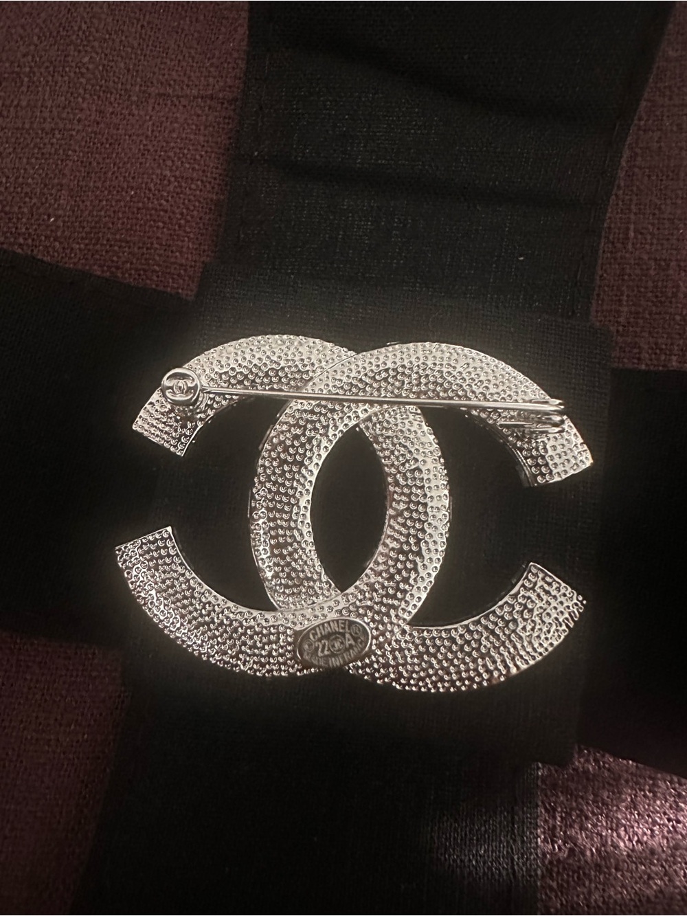 Chanel crystal brooch - Picture 6 of 13